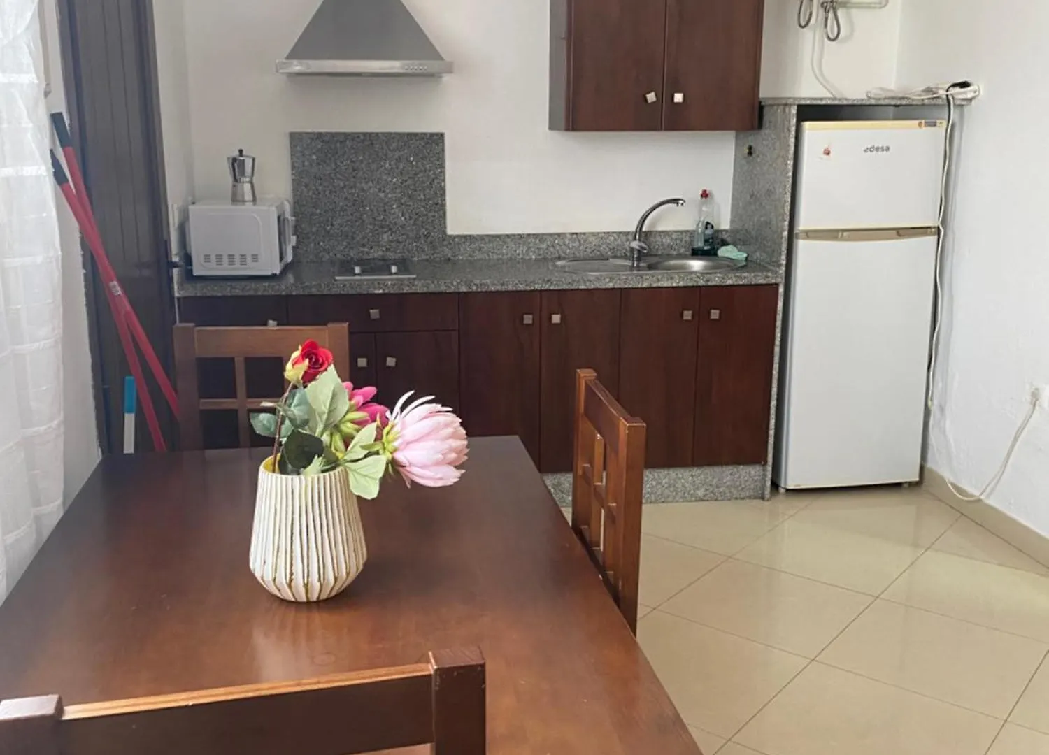 Apartamentos La Nina Palos de la Frontera 0*,  Spain